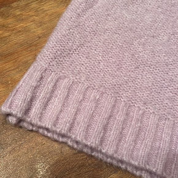 Like new Wild Fable light lavender knit sweater - Picture 6 of 12
